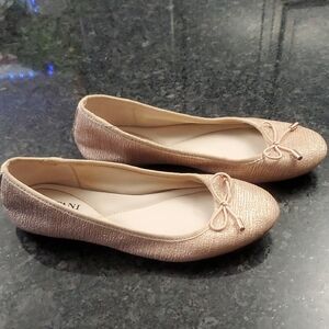 Alfani Chic Women's Gold Ballet Flats